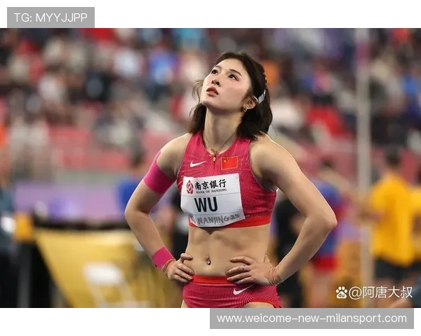 全场瞩目的“破纪录瞬间”：运动员超越自我极限